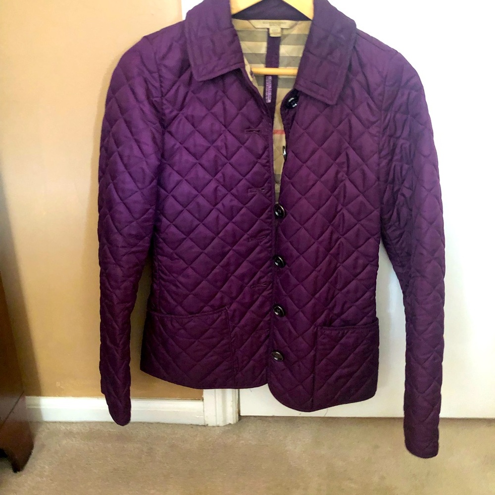 Adorable Burberry quilted women’s jacket